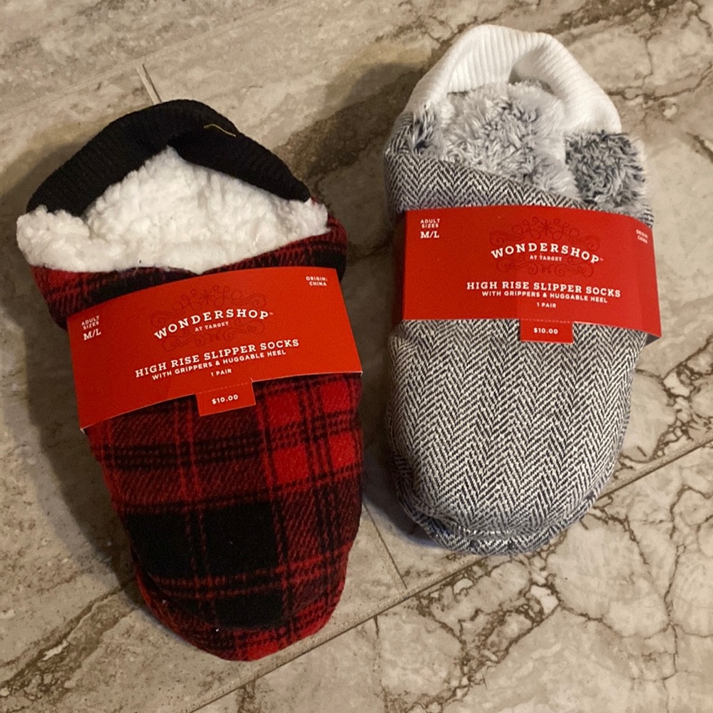 New! Wondershop Fleece Lined PullOn Set of 2 Slippers w Huggable Heel & …